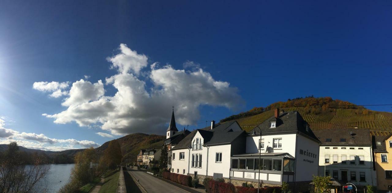 Gaestehaus Weingut Meierer Kesten ภายนอก รูปภาพ
